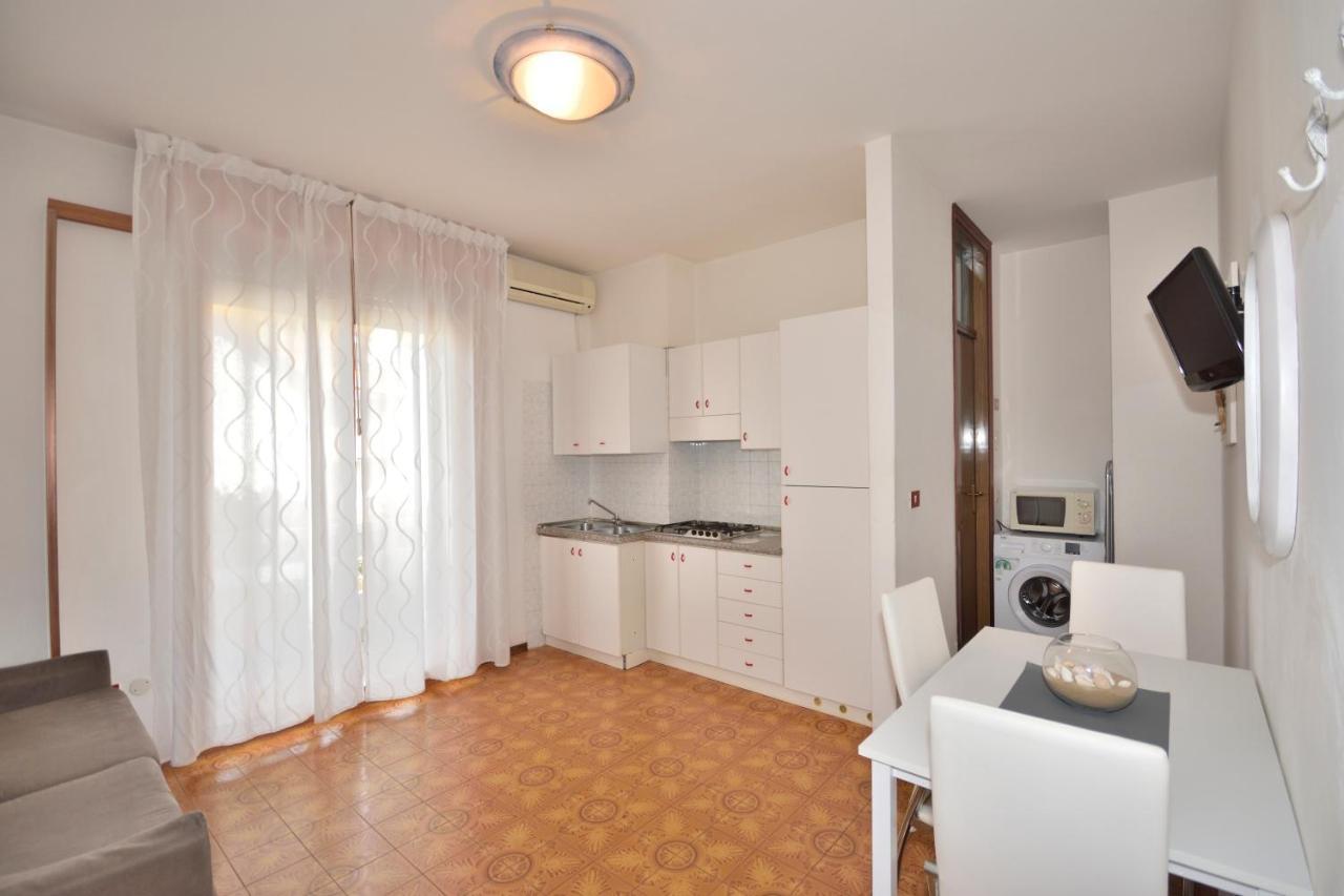 Residence Ranieri บิบิโอเน ภายนอก รูปภาพ